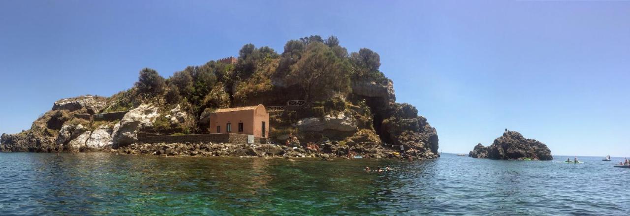 Corallo Holiday House Acitrezza อาชิเตรซซา ภายนอก รูปภาพ