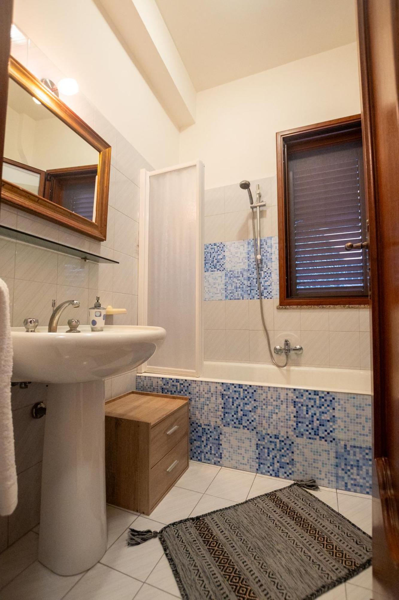 Corallo Holiday House Acitrezza อาชิเตรซซา ภายนอก รูปภาพ